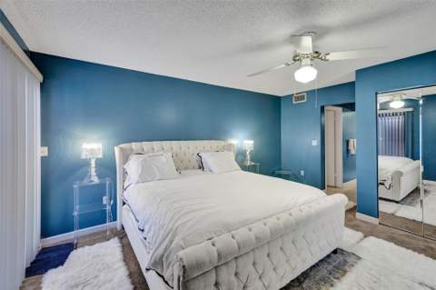 4060 N Hills Drive #32, Hollywood FL - photo 23 of 45