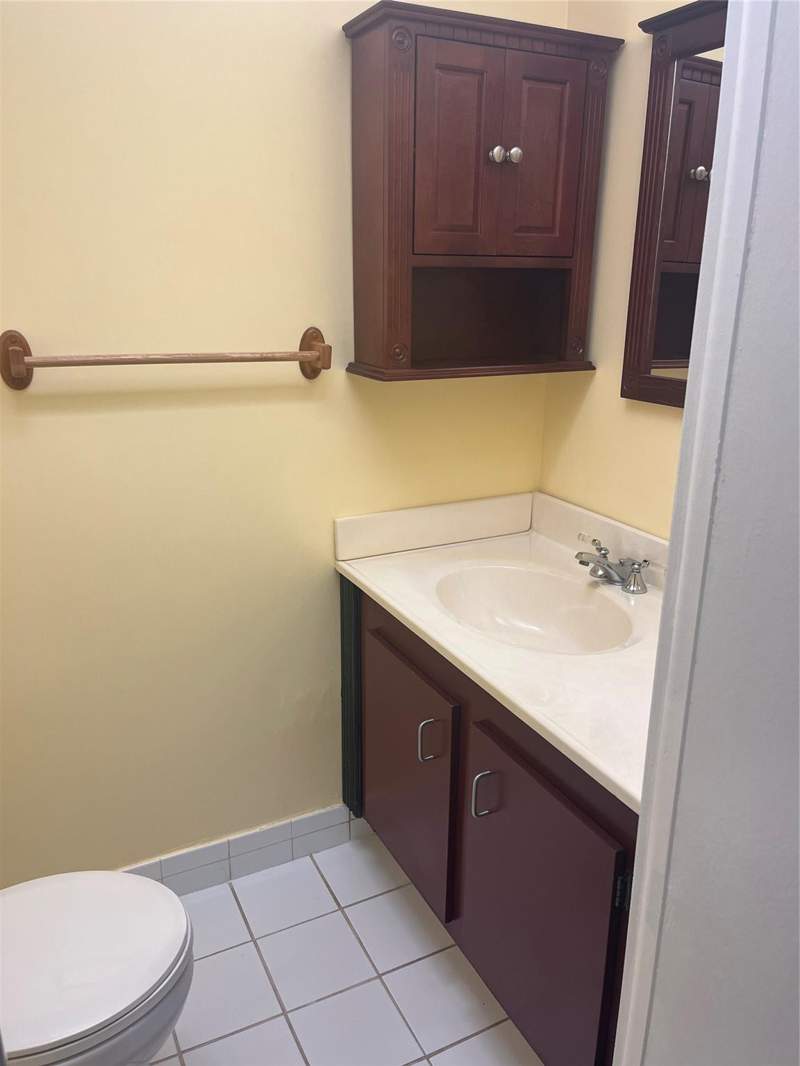 1 bedroom Condominium at 1830 N Lauderdale Avenue #4311, Courtyards of broward, North Lauderdale — photo 3