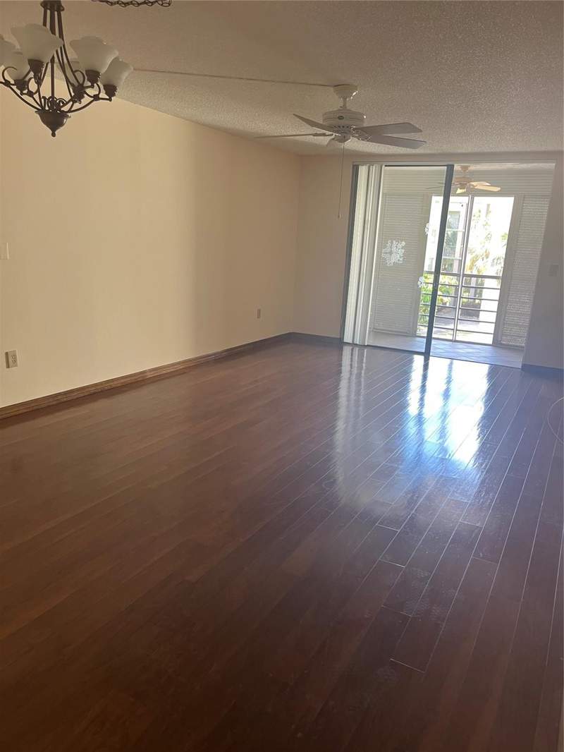 1 bedroom Condominium at 1830 N Lauderdale Avenue #4311, Courtyards of broward, North Lauderdale — photo 5