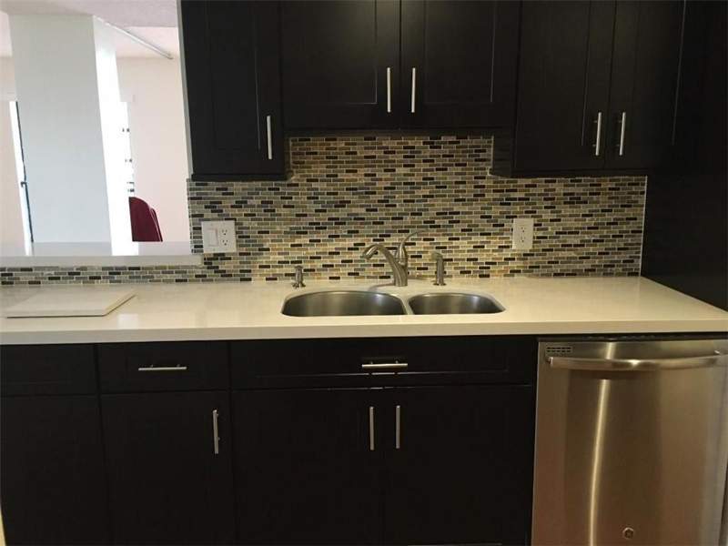 2 bedroom Condominium at 5530 NW 44th Street #301C, Inverwood Condo, Lauderhill — photo 4