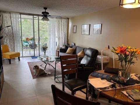 9330 Lagoon Place #406, Davie FL - photo 8 of 13