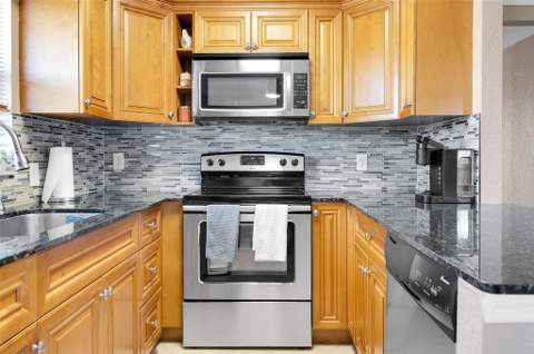 409 Brittany I #409, Delray Beach FL - photo 17 of 41