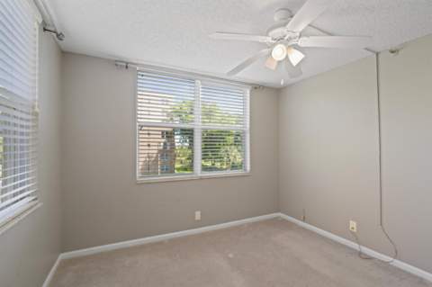 4550 NW 18th Avenue #301, Deerfield Beach FL - photo 18 of 24