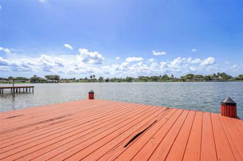 8720 Pasadena Boulevard, Pembroke Pines FL - photo 22 of 43