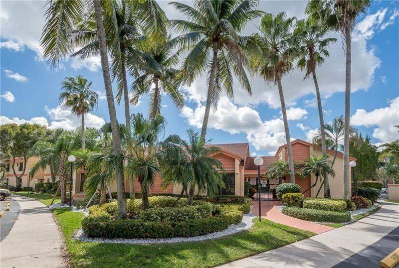 3 bedroom Condominium at 2744 S Carambola Circle #1919, Applewood Village 2, Coconut Creek — photo 4