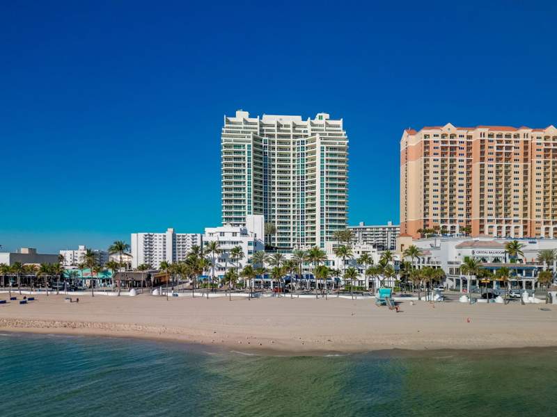 3 bedroom Condominium at 101 S Fort Lauderdale Beach Boulevard #1501, Las Olas Beach Club, Fort Lauderdale — photo 2
