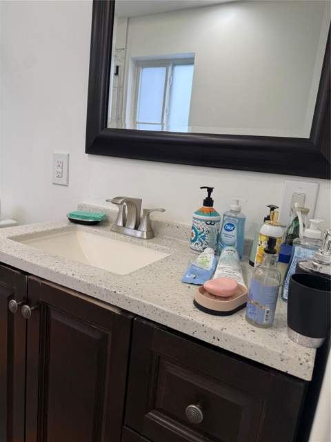 8121 SW 8th Street, North Lauderdale FL - photo 6 of 16