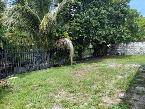 8121 SW 8th Street, North Lauderdale FL - photo 14 of 16