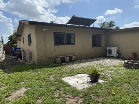 8121 SW 8th Street, North Lauderdale FL - photo 15 of 16