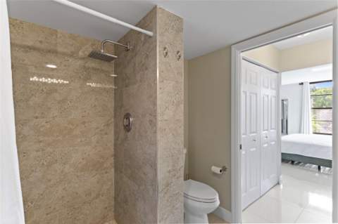 16 Royal Palm Way #302, Boca Raton FL - photo 22 of 34