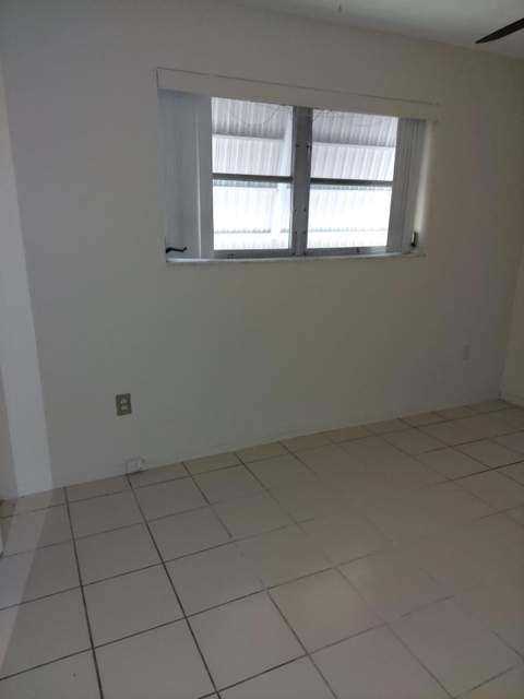 1011 NW 45th Court, Fort Lauderdale FL - photo 6 of 35