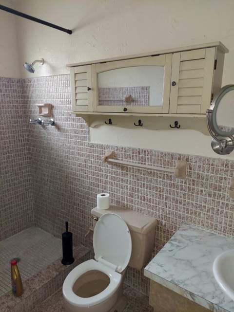 1011 NW 45th Court, Fort Lauderdale FL - photo 7 of 35