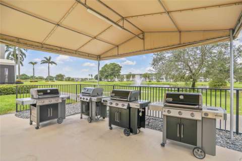 2302 Lucaya Lane #L4, Coconut Creek FL - photo 6 of 26