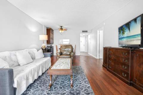 3000 NW 48th Terrace #423, Lauderdale Lakes FL - photo 10 of 24