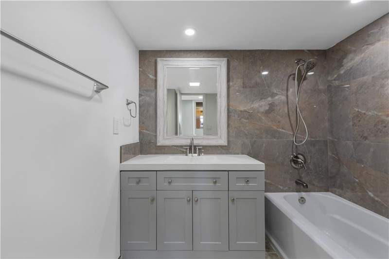 2 bedroom Condominium at 7080 Environ Boulevard #522, Environ II, Lauderhill — photo 4