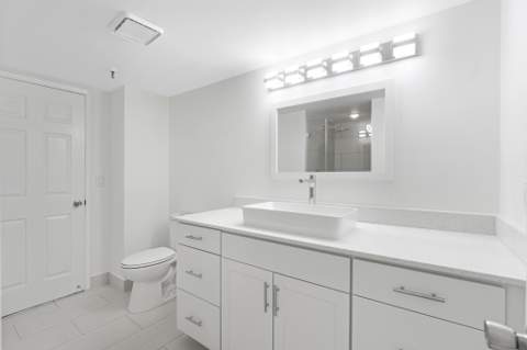2200 S Cypress Bend Drive #805, Pompano Beach FL - photo 14 of 27