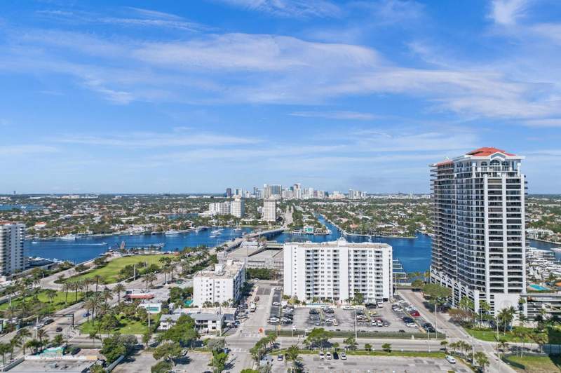 1 bedroom Condominium at 200 S Birch Road #305, Leisure Beach, Fort Lauderdale — photo 2