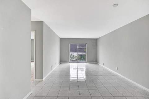 200 S Birch Road #305, Fort Lauderdale FL - photo 8 of 39