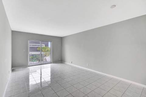 200 S Birch Road #305, Fort Lauderdale FL - photo 9 of 39