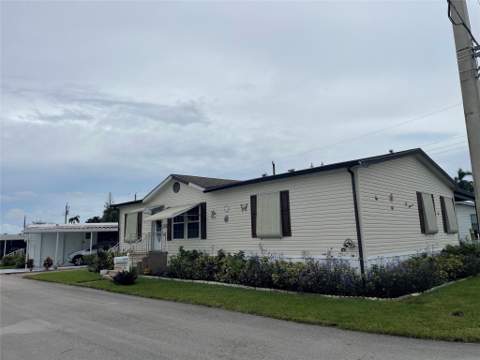 8580 SW 17th Street, Davie FL - photo 16 of 17