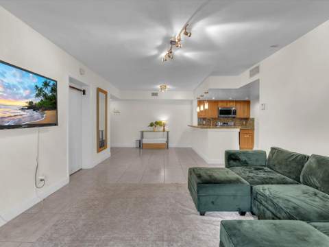 9022 W Atlantic Boulevard #213, Coral Springs FL - photo 8 of 23