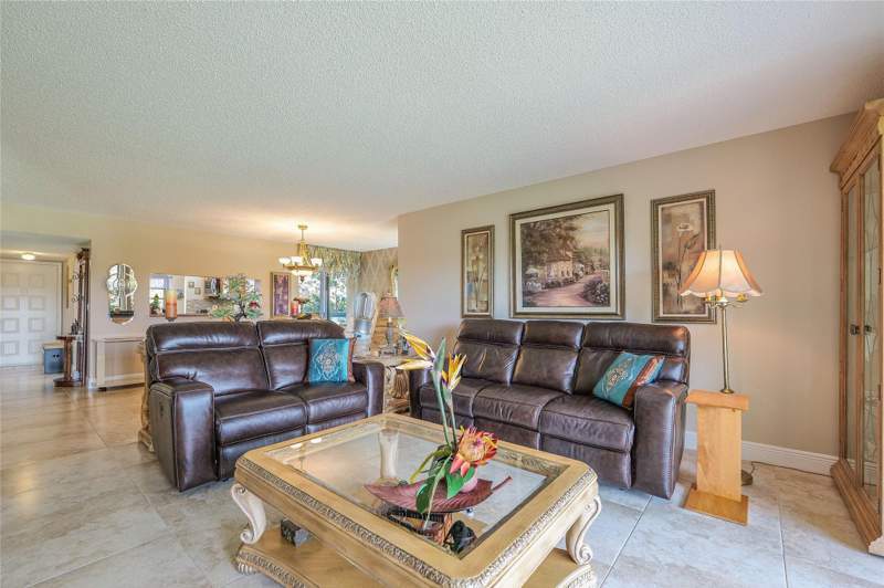2 bedroom Condominium at 3650 Environ Boulevard #401, Inverlake , Lauderhill — photo 4