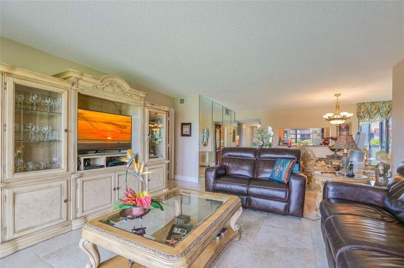2 bedroom Condominium at 3650 Environ Boulevard #401, Inverlake , Lauderhill — photo 5