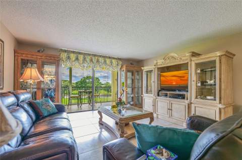 3650 Environ Boulevard #401, Lauderhill FL - photo 6 of 59