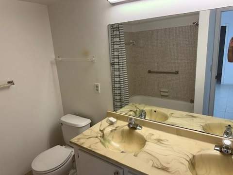 408 Grantham A #408, Deerfield Beach FL - photo 7 of 61