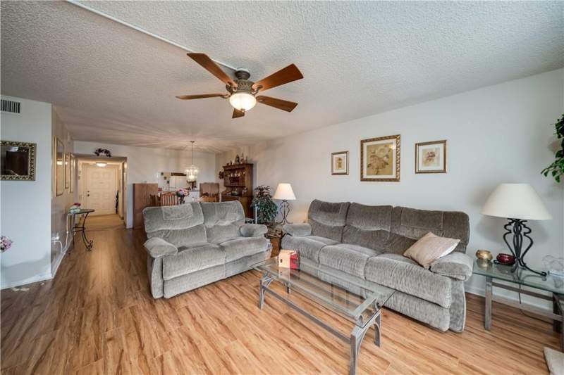 2 bedroom Condominium at 3521 Environ Boulevard #209, Lakes of Environ Condominium Association, Fort Lauderdale — photo 2