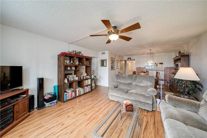 2 bedroom Condominium at 3521 Environ Boulevard #209, Lakes of Environ Condominium Association, Fort Lauderdale — photo 3