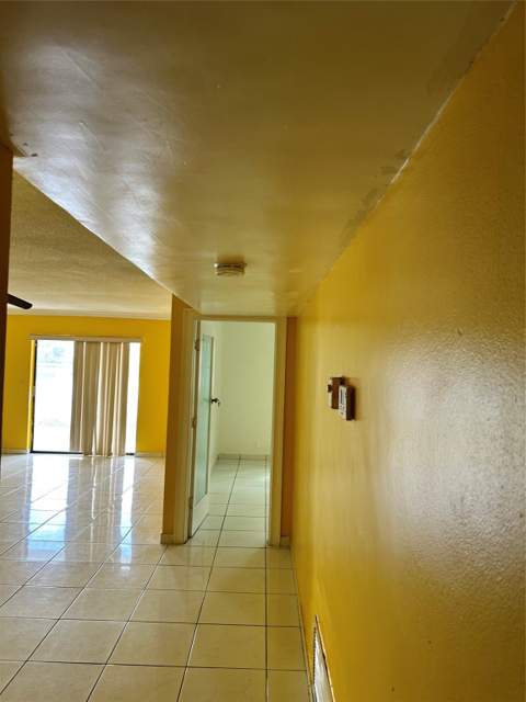 5900 NW 17th Place #103, Sunrise FL - photo 10 of 27