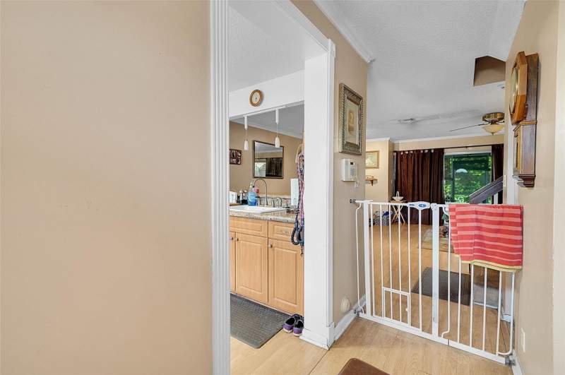 2 bedroom Condominium at 809 Crystal Lake Drive #809, Crystal View Townhomes, Deerfield Beach — photo 5