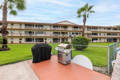 5300 Washington Street #D308, Hollywood FL - photo 24 of 34