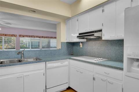 1431 S Ocean Boulevard #74, Pompano Beach FL - photo 22 of 61