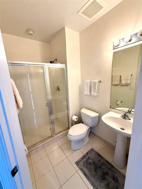 1951 Coral Heights Boulevard #402, Oakland Park FL - photo 15 of 19