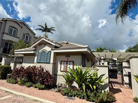 1951 Coral Heights Boulevard #402, Oakland Park FL - photo 18 of 19