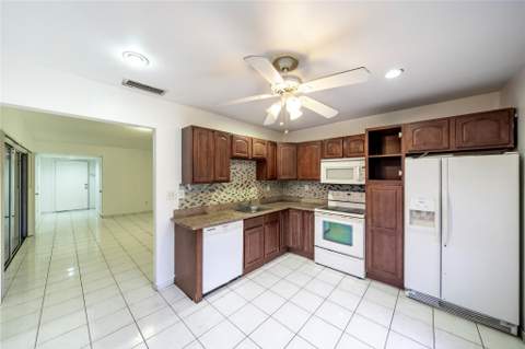 9510 W Fern Lane, Miramar FL - photo 7 of 26