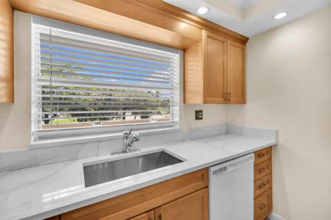 9301 Sunrise Lakes Boulevard #207, Sunrise FL - photo 11 of 43