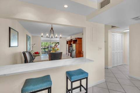 9301 Sunrise Lakes Boulevard #207, Sunrise FL - photo 12 of 43