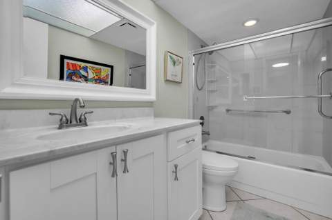 9301 Sunrise Lakes Boulevard #207, Sunrise FL - photo 19 of 43