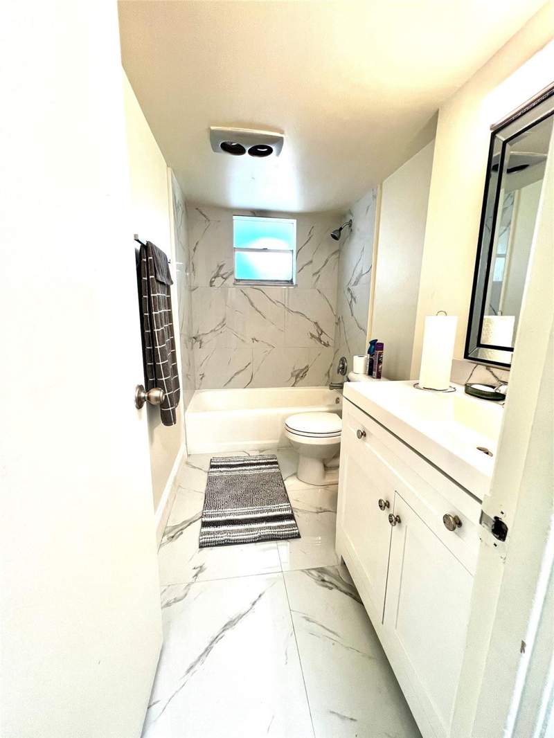 2 bedroom Condominium at 3080 Holiday Springs Boulevard #301, Holiday Springs, Margate — photo 2