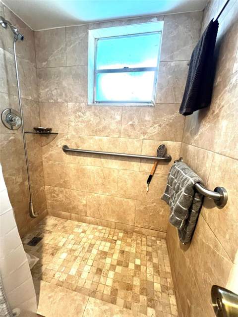 3080 Holiday Springs Boulevard #301, Margate FL - photo 9 of 11