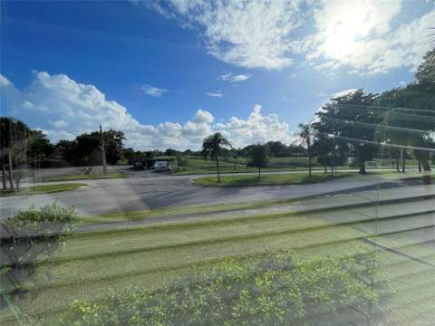 1005 Country Club Drive #205, Margate FL - photo 17 of 54