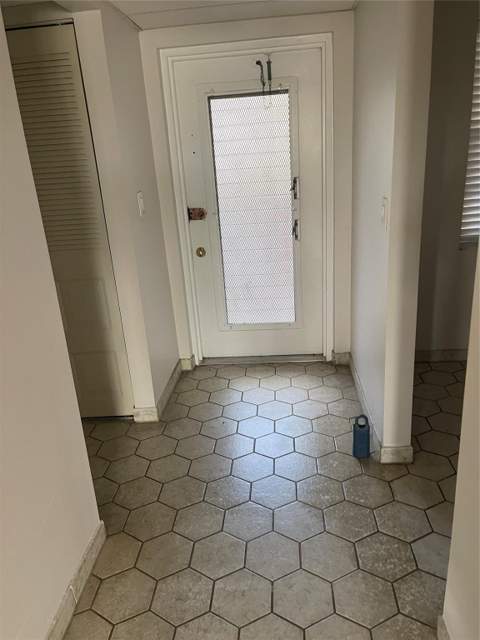 1005 Country Club Drive #205, Margate FL - photo 21 of 54