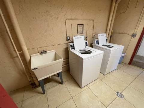 1005 Country Club Drive #205, Margate FL - photo 24 of 54