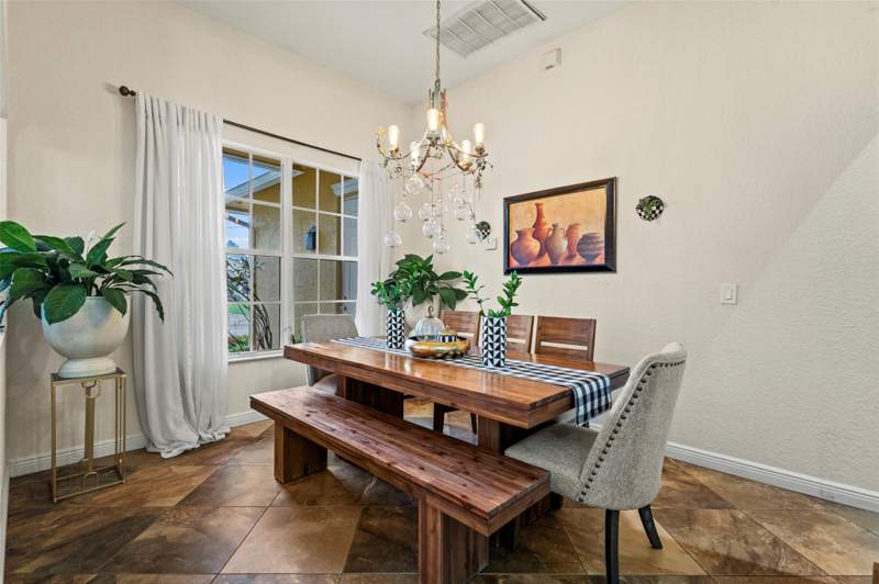 4 bedroom Single Family Residence at 2138 SW Biella Avenue, Port St Lucie Section 31, Port St. Lucie — photo 5