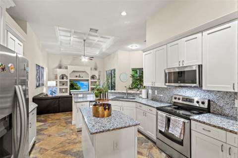 2138 SW Biella Avenue, Port St. Lucie FL - photo 13 of 52