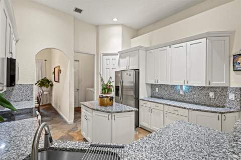 2138 SW Biella Avenue, Port St. Lucie FL - photo 15 of 52
