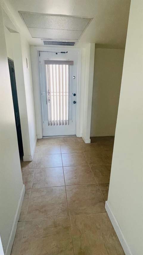 5111 W Oakland Park Boulevard #306, Lauderdale Lakes FL - photo 8 of 13